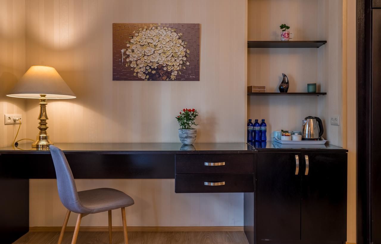 Отель Iliani Hotel Тбилиси-45