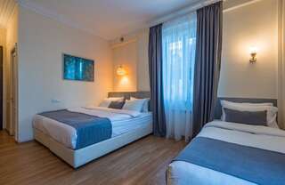 Отель Iliani Hotel Тбилиси Стандартный двухместный номер с 2 отдельными кроватями-4