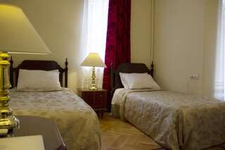 Отель Iliani Hotel Тбилиси Семейный номер-3